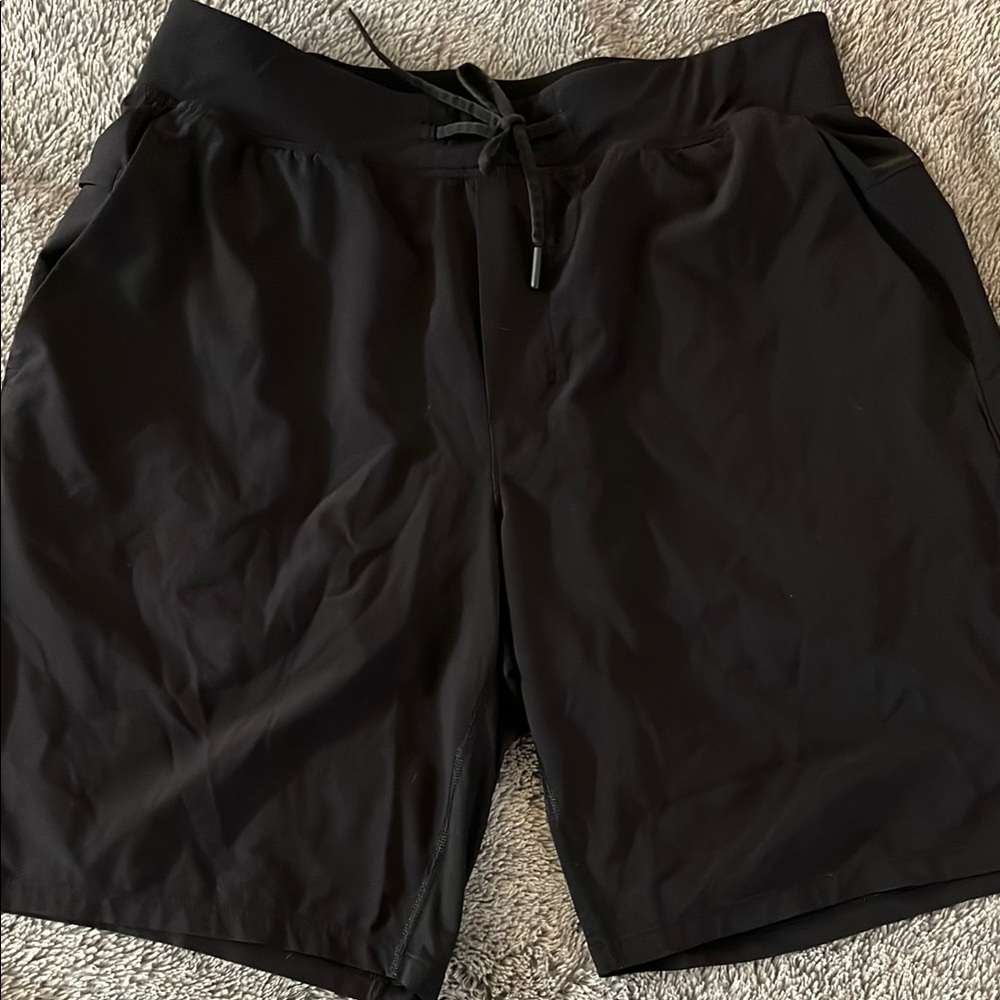 Men’s Lululemon Athletic Shorts Large